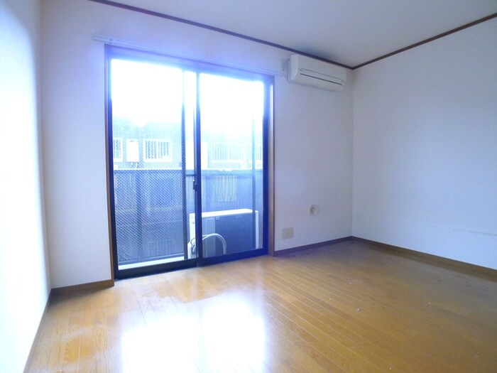 物件内観写真20　(居室)