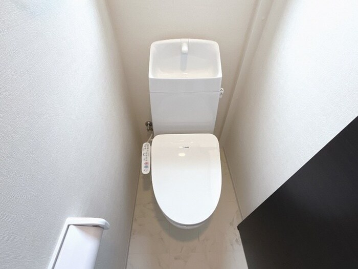 物件内観写真16　(トイレ)