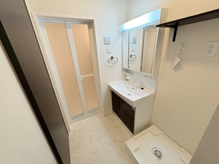 物件内観写真18　(洗面)