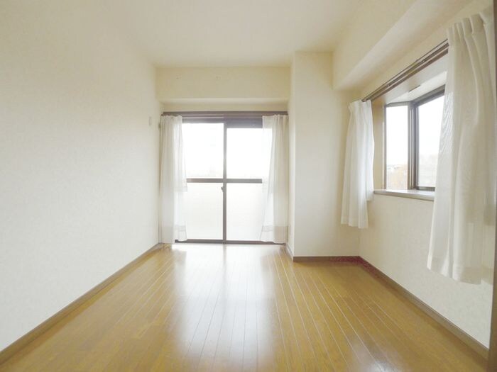 物件内観写真7　(居室)