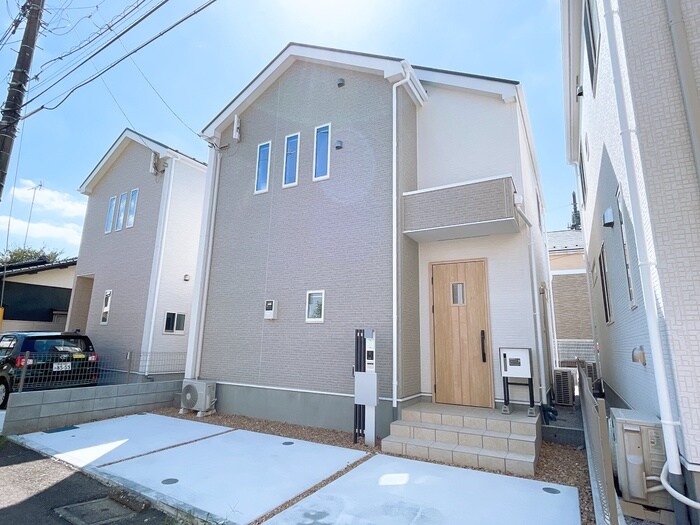 物件外観写真1　(外観写真)