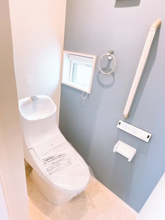 物件内観写真12　(トイレ)