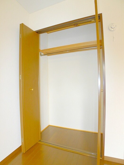 物件内観写真13　(収納)