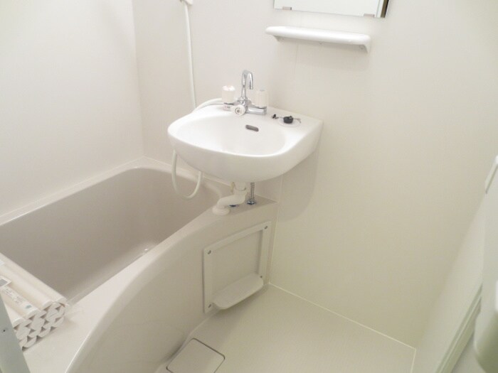 物件内観写真8　(バス／シャワールーム等)