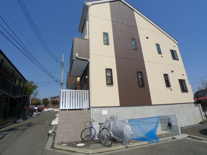 物件外観写真4　(建物設備)