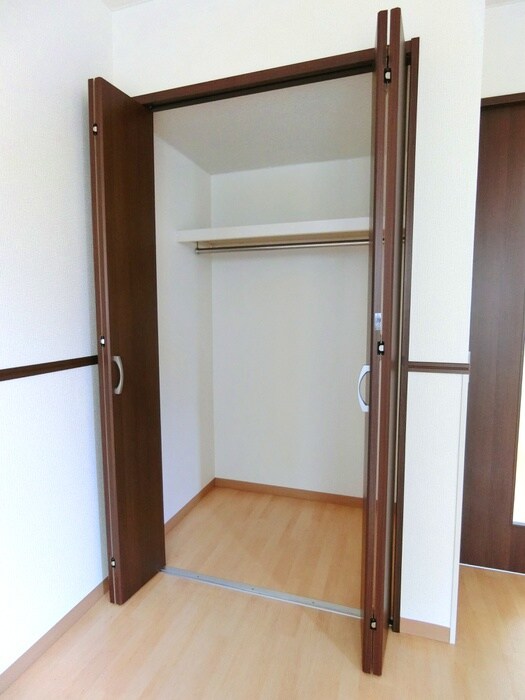 物件内観写真14　(収納)