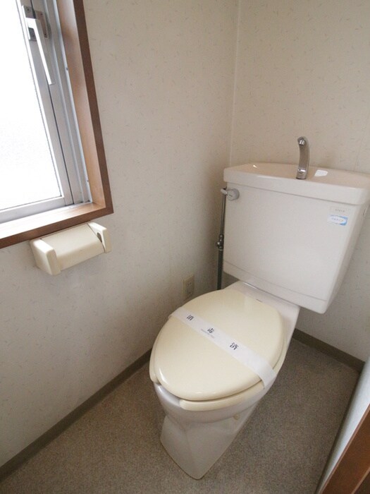 物件内観写真12　(トイレ)