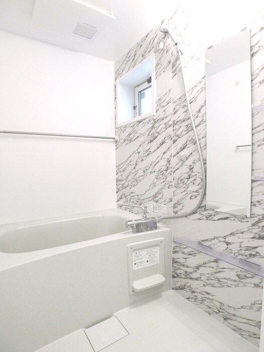 物件内観写真10　(バス／シャワールーム等)