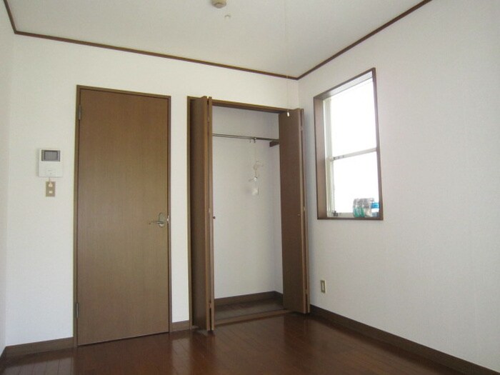 物件内観写真5　(居室)