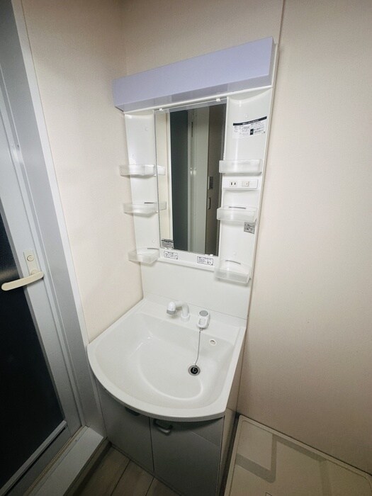 物件内観写真13　(洗面)