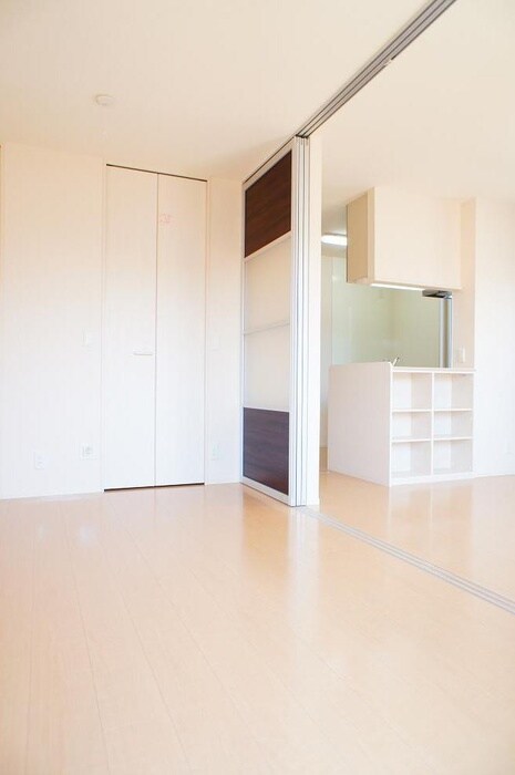 物件内観写真5　(居室)