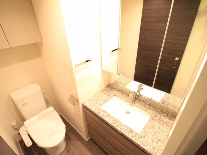 物件内観写真10　(洗面)