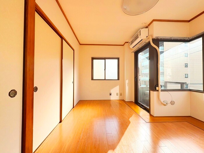 物件内観写真5　(居室)