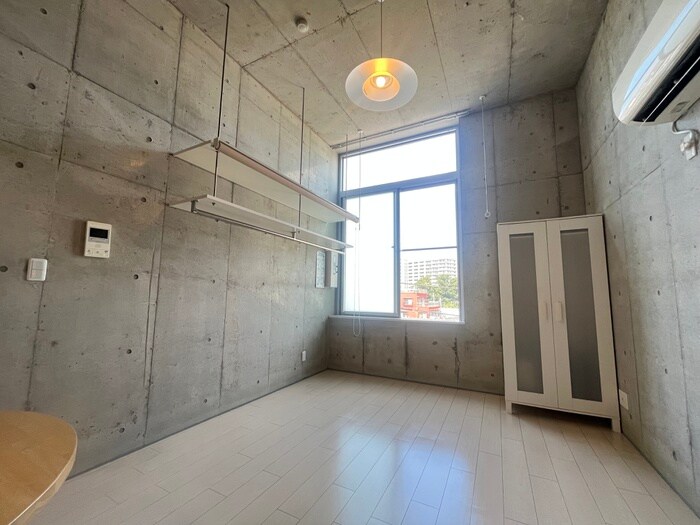 物件内観写真22　(居室)