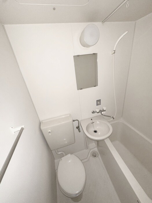 物件内観写真12　(バス／シャワールーム等)