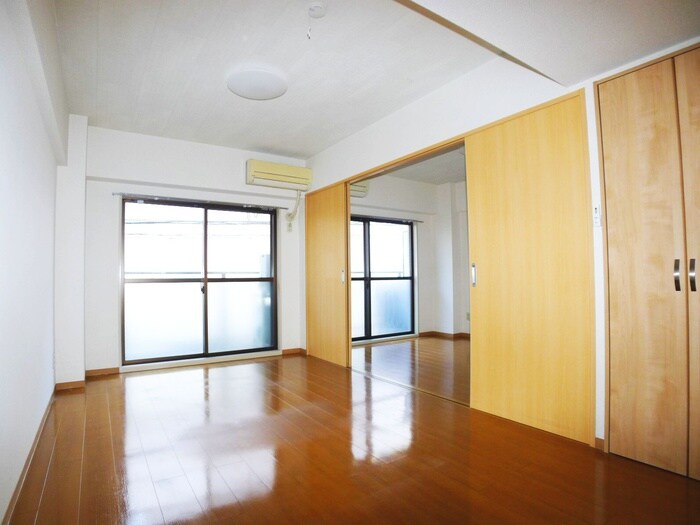 物件内観写真9　(居室)