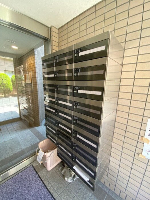 物件外観写真6　(建物設備)