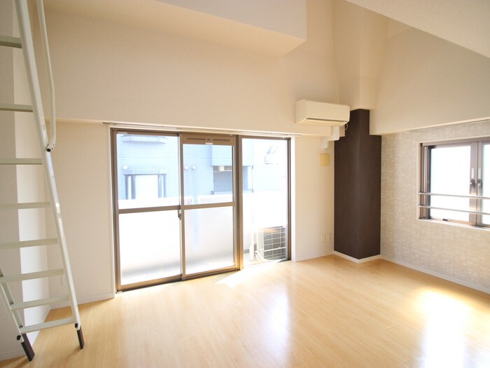 物件内観写真12　(居室)