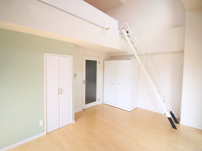 物件内観写真13　(居室)