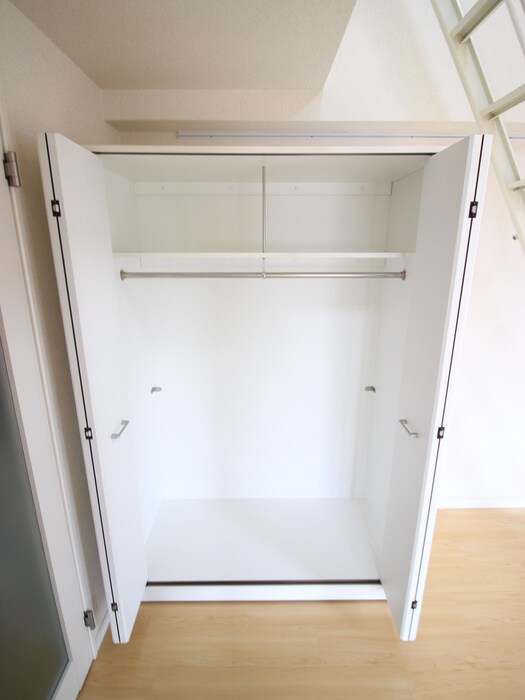 物件内観写真16　(収納)