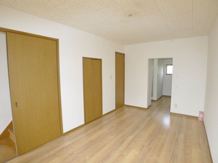 物件内観写真7　(居室)