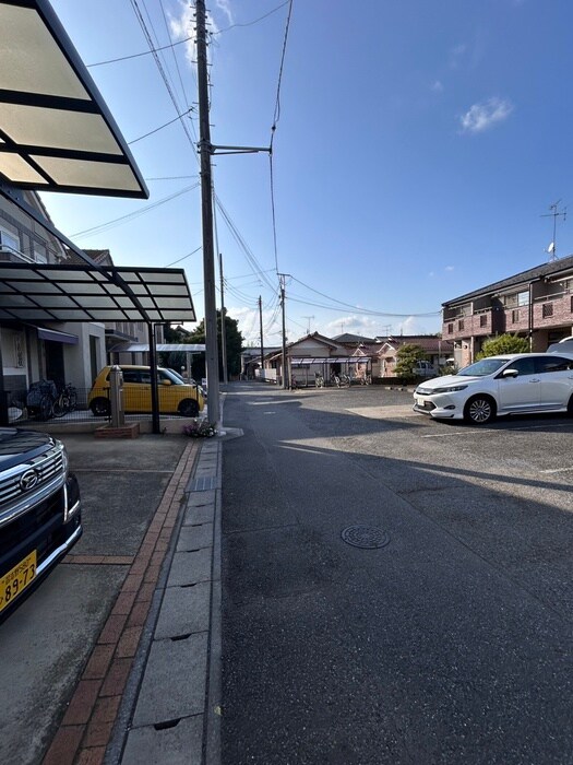 物件外観写真6　(周辺環境)