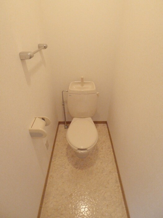 物件内観写真12　(トイレ)