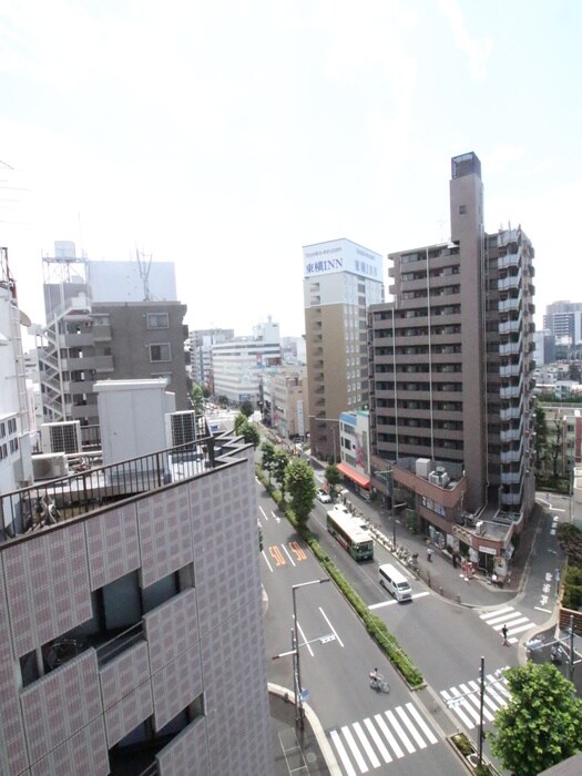 物件内観写真18　(室内からの展望)