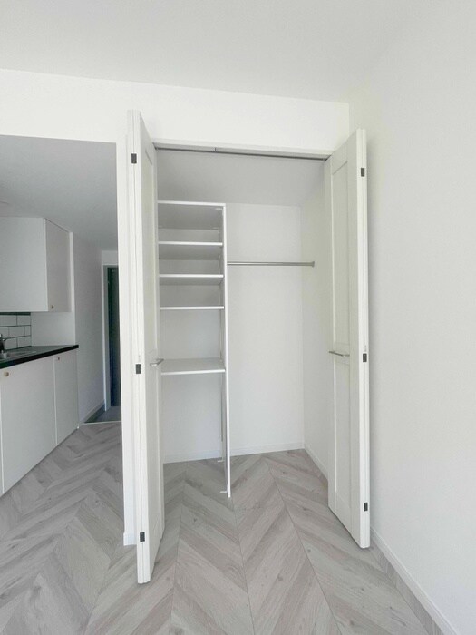 物件内観写真11　(収納)