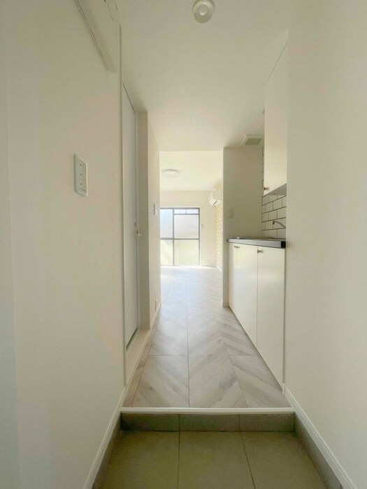 物件内観写真19　(玄関)