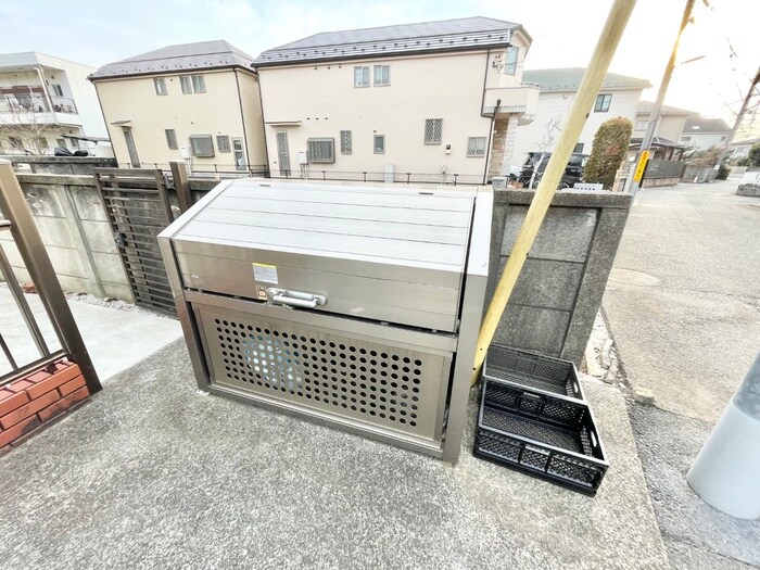 物件外観写真4　(建物設備)