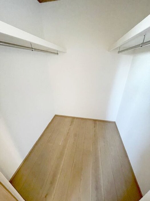 物件内観写真11　(収納)