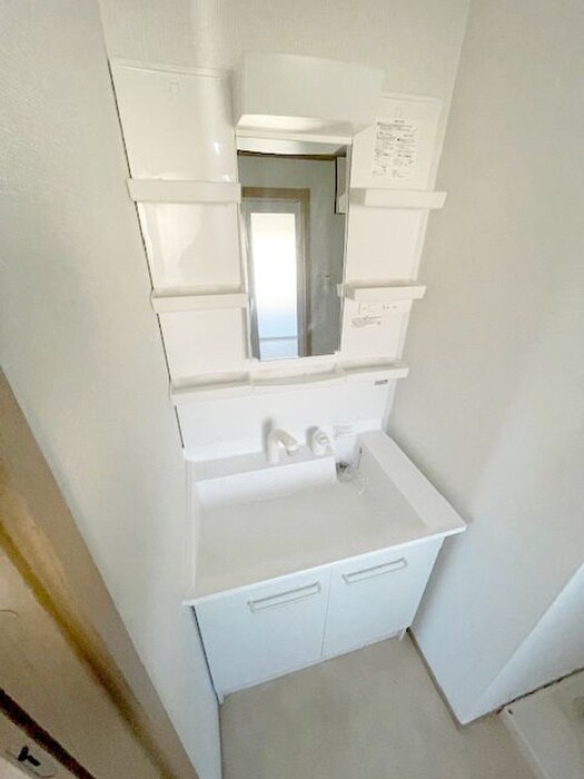 物件内観写真13　(洗面)