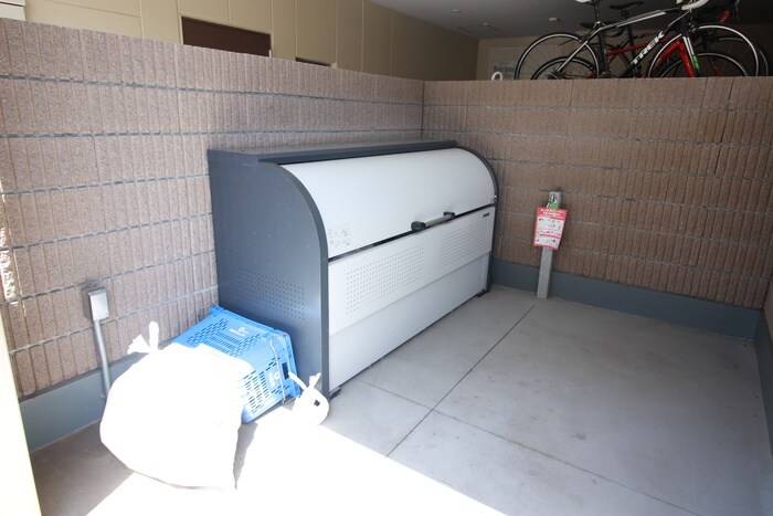 物件外観写真2　(建物設備)