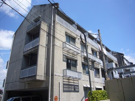 ＨＯＵＳＥ２４８外観写真