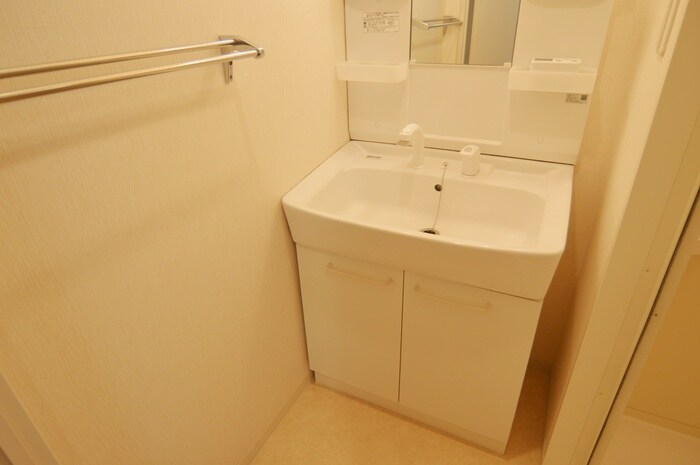 物件内観写真9　(洗面)