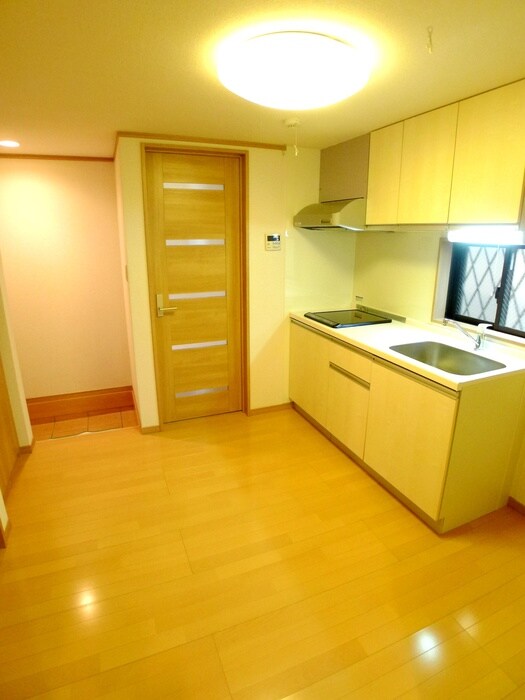 物件内観写真9　(居室)