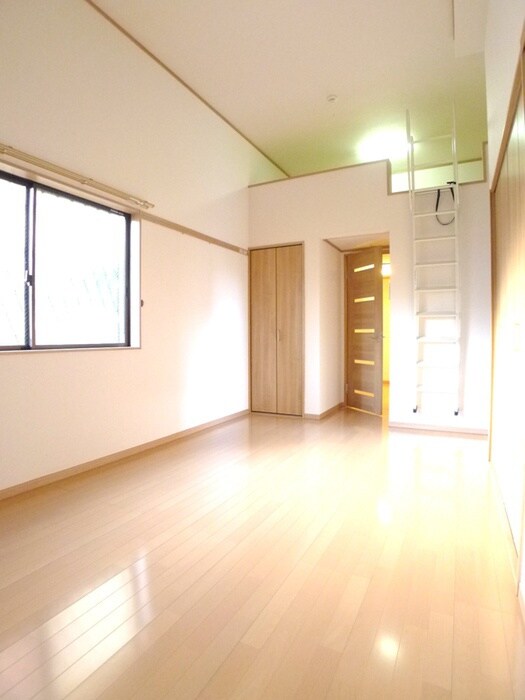 物件内観写真17　(収納)