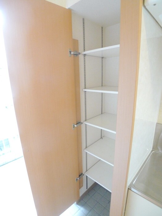 物件内観写真18　(靴箱)