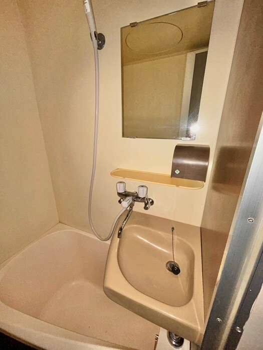 物件内観写真14　(洗面)