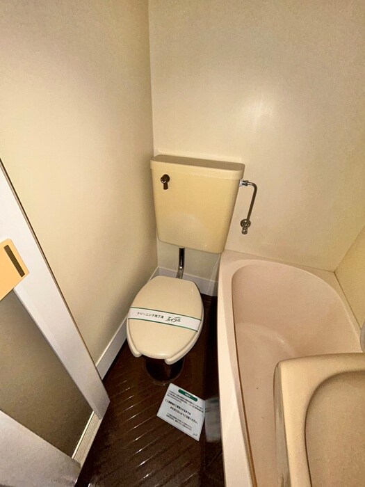 物件内観写真15　(トイレ)