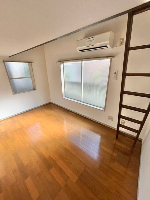 物件内観写真19　(居室)