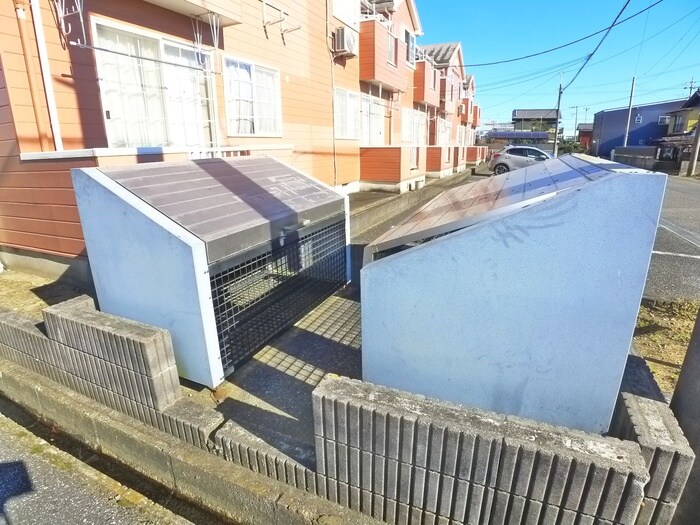 物件外観写真6　(建物設備)