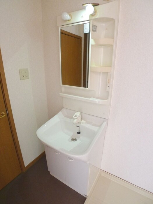 物件内観写真13　(洗面)