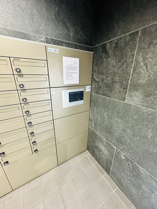 物件外観写真4　(建物設備)