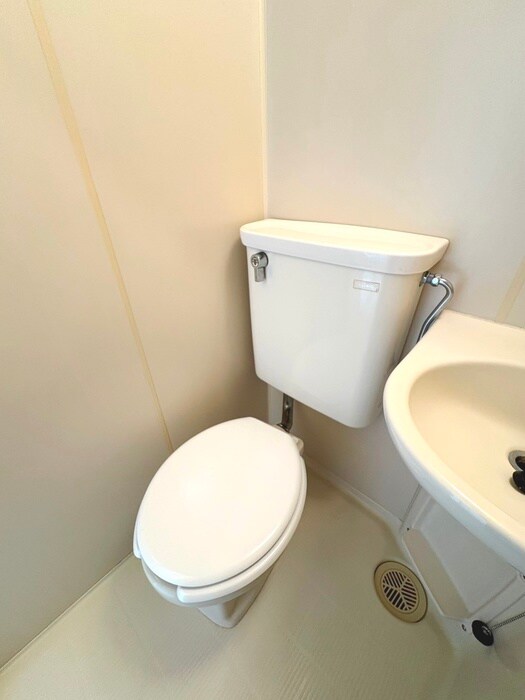 物件内観写真16　(トイレ)