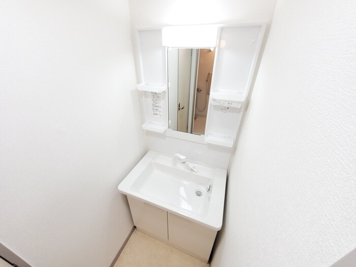 物件内観写真10　(洗面)