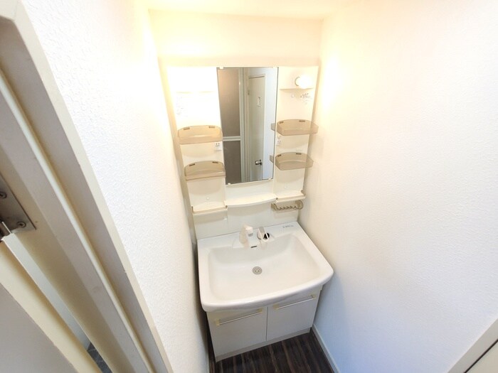 物件内観写真10　(洗面)