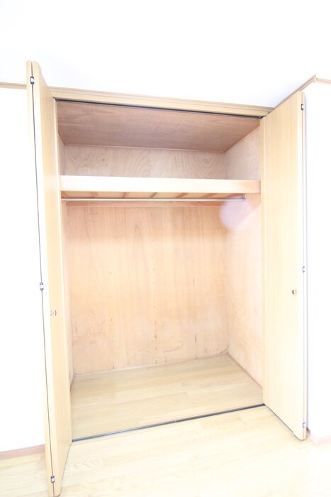 物件内観写真10　(収納)