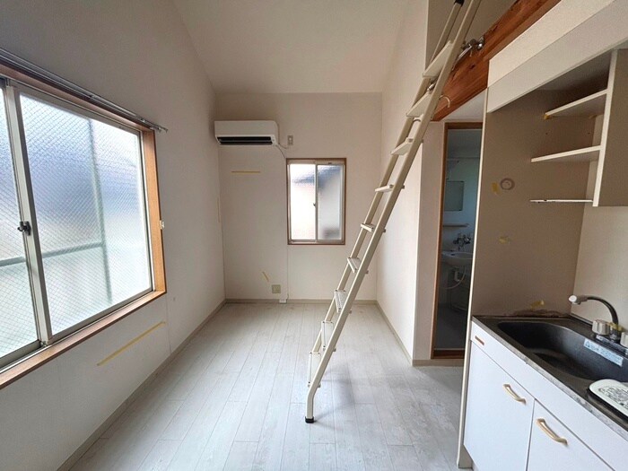 物件内観写真19　(居室)